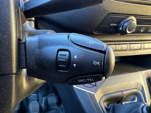Opel Vivaro 1.5 BlueHDi 120PK L2 | CAMERA| CRUISE CONTROL| AIRCO| PARKEERSENSOREN| DAB| ActivLease financial lease