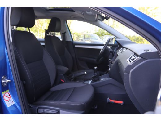 Skoda Octavia 1.0 TSI GT AMBITION | PANO | CARPLAY | STOELVERW. | PDC ActivLease financial lease