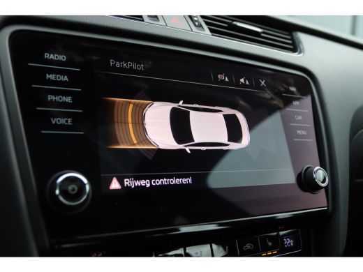 Skoda Octavia 1.0 TSI GT AMBITION | PANO | CARPLAY | STOELVERW. | PDC ActivLease financial lease