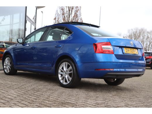 Skoda Octavia 1.0 TSI GT AMBITION | PANO | CARPLAY | STOELVERW. | PDC ActivLease financial lease