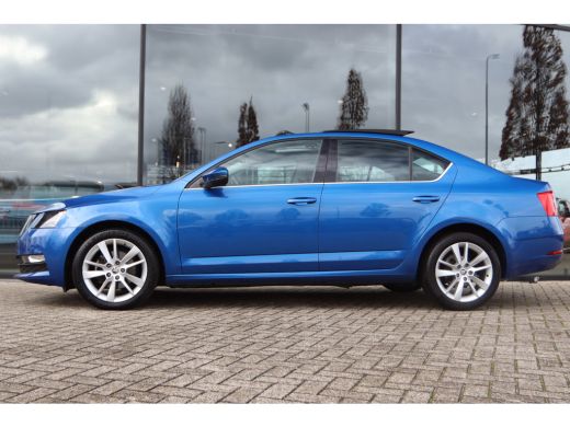 Skoda Octavia 1.0 TSI GT AMBITION | PANO | CARPLAY | STOELVERW. | PDC ActivLease financial lease