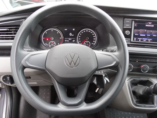Volkswagen Transporter 2.0 TDI 110 pk L2H1 28 Economy Business | Parkeersensoren achter | Trekhaak | Airco | ActivLease financial lease