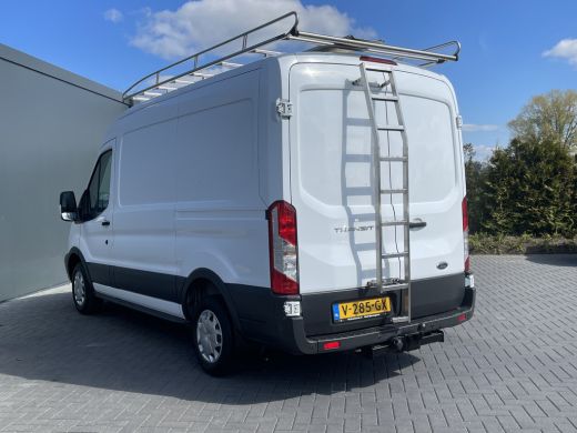 Ford Transit 2.0 TDCI EURO 6 / L2H2 / 1e EIG. / IMPERIAAL / TREKHAAK / AIRCO / CRUISE / 3-ZITS / PDC ActivLease financial lease
