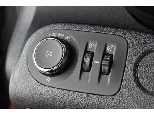 Opel Combo 1.5D L1H1 Standaard NAVI/CRUISE/PARK PILOT/CARPLAY ActivLease financial lease