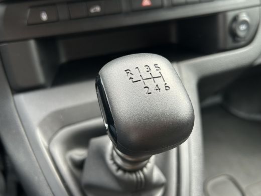 Opel Vivaro 1.5 BlueHDi 120 L2 | DEMO VOORDEEL | Apple Carplay/Android Auto | Climate control | Parkeercamera... ActivLease financial lease