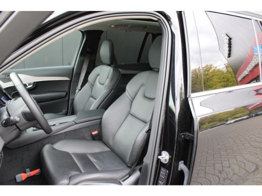 Volvo  XC90 T8 Recharge AWD Plus Bright | Full LED | Pano | Pilot Assist | Trekhaak | Harman Kardon | 360 cam... ActivLease financial lease