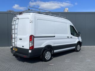 Ford Transit 2.0 TDCI EURO 6 / L2H2 / 1e EIG. / IMPERIAAL / TREKHAAK / AIRCO / CRUISE / 3-ZITS / PDC
