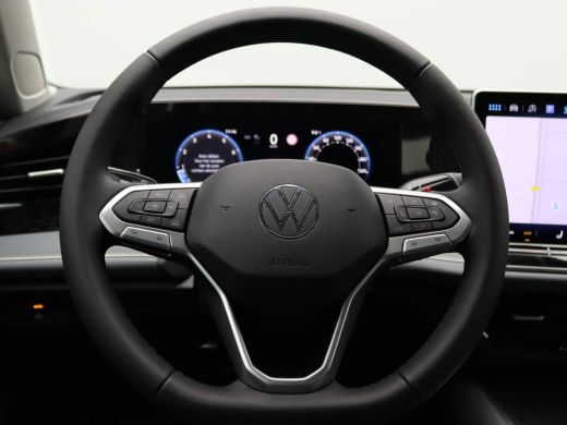 Volkswagen Passat Variant 1.5 eTSI Business 150PK DSG Achteruitrijcamera, stuur/stoelverwarming, keyless, easy open... ActivLease financial lease