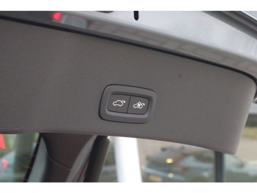 Volvo  C40 Recharge Plus 69KW/H | Warmtepomp | Panoramadak | Adaptive Cruise | Camera | Leder-Alcantara | Ke... ActivLease financial lease