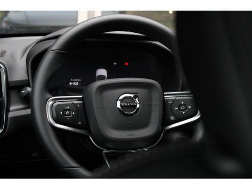 Volvo  C40 Recharge Plus 69KW/H | Warmtepomp | Panoramadak | Adaptive Cruise | Camera | Leder-Alcantara | Ke... ActivLease financial lease