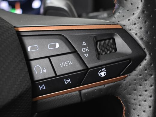 Seat Formentor 1.4 e-Hybrid Performance 245pk | Adaptief cruise control | Trekgewicht 1500kg | Navigatie | LED k... ActivLease financial lease