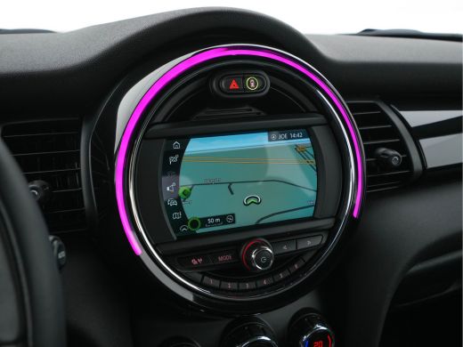 Mini Mini Electric Essential 33 kWh [3-Fase] (INCL-BTW) *FULL-LED | DIGI-COCKPIT | 1/2-LEATHER | CAMERA | KEYLESS | ... ActivLease financial lease