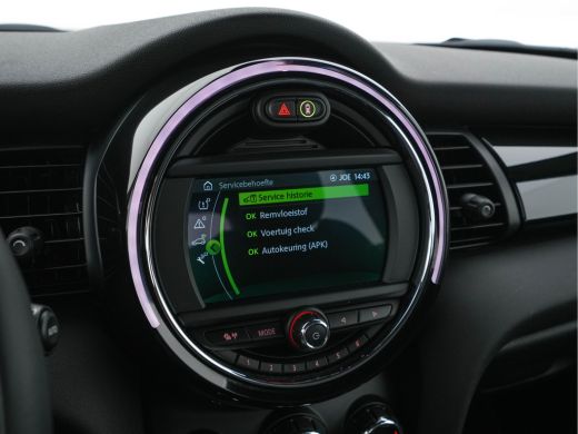 Mini Mini Electric Essential 33 kWh [3-Fase] (INCL-BTW) *FULL-LED | DIGI-COCKPIT | 1/2-LEATHER | CAMERA | KEYLESS | ... ActivLease financial lease