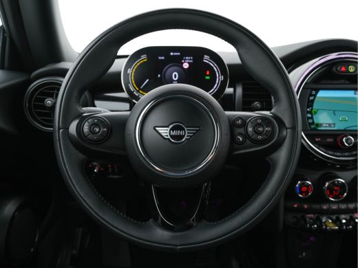 Mini Mini Electric Essential 33 kWh [3-Fase] (INCL-BTW) *FULL-LED | DIGI-COCKPIT | 1/2-LEATHER | CAMERA | KEYLESS | ... ActivLease financial lease
