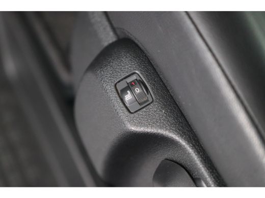 Citroën Jumpy 2.0 BlueHDI 180 Business Automaat Automaat | Navi | Stoelverwarming | Airco | Keyless |Camera | E... ActivLease financial lease