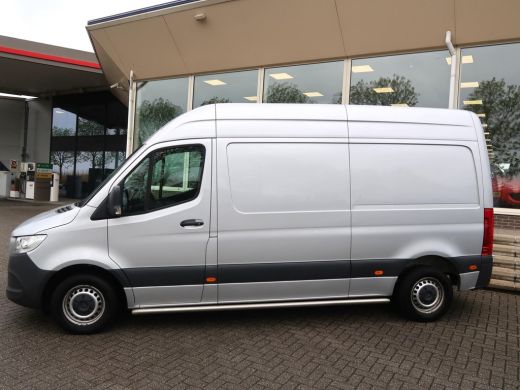 Mercedes Sprinter 314 2.2 CDI AUT. L2H2 + MBUX NAVIGATIE / CAMERA / APPLE CARPLAY / CRUISE CONTROL ActivLease financial lease