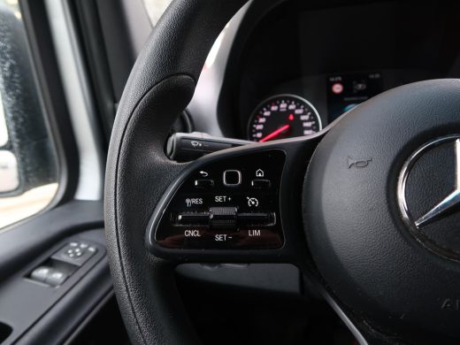 Mercedes Sprinter 314 2.2 CDI AUT. L2H2 + MBUX NAVIGATIE / CAMERA / APPLE CARPLAY / CRUISE CONTROL ActivLease financial lease