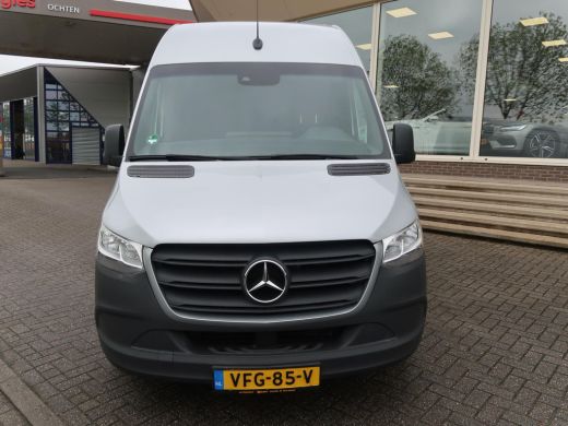 Mercedes Sprinter 314 2.2 CDI AUT. L2H2 + MBUX NAVIGATIE / CAMERA / APPLE CARPLAY / CRUISE CONTROL ActivLease financial lease