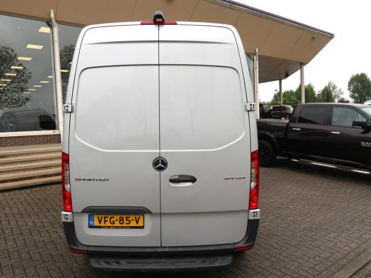 Mercedes Sprinter 314 2.2 CDI AUT. L2H2 + MBUX NAVIGATIE / CAMERA / APPLE CARPLAY / CRUISE CONTROL ActivLease financial lease