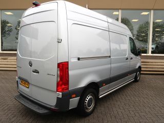 Mercedes Sprinter 314 2.2 CDI AUT. L2H2 + MBUX NAVIGATIE / CAMERA / APPLE CARPLAY / CRUISE CONTROL