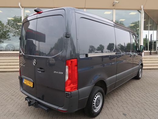 Mercedes Sprinter 214 2.2 CDI 143 PK L2H1 + 360 CAMERA / 2 SCHUIFDEUREN / MBUX NAVIGATIE ActivLease financial lease