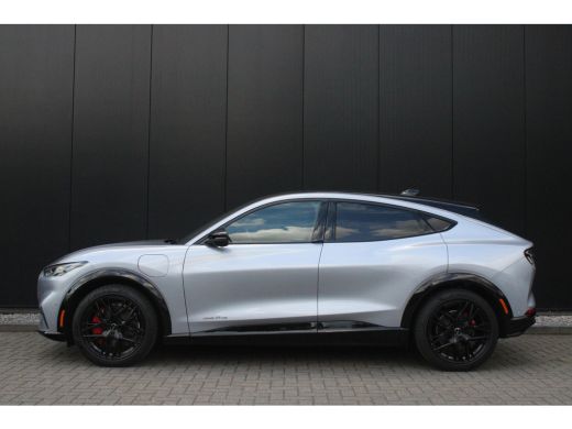 Ford Mustang Mach-E 75kWh AWD | TECHNOLOGY PACK PLUS | PANORAMADAK | 20 INCH VELGEN ActivLease financial lease