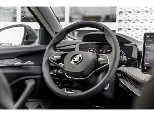 Skoda Superb Combi 1.5 TSI MHEV 150 7DSG First Edition | Achteruitrijcamera | Climatronic, elektronische airco... ActivLease financial lease