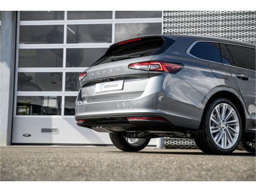 Skoda Superb Combi 1.5 TSI MHEV 150 7DSG First Edition | Achteruitrijcamera | Climatronic, elektronische airco... ActivLease financial lease