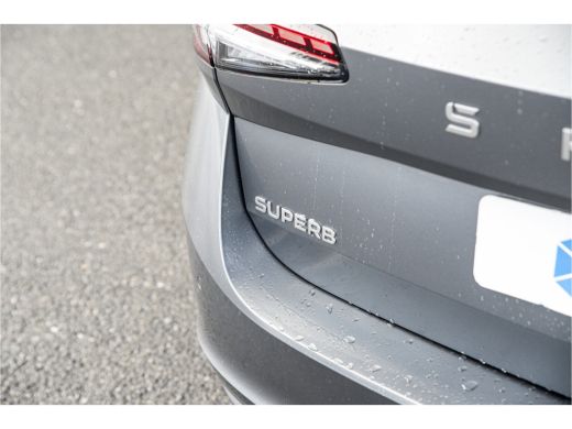 Skoda Superb Combi 1.5 TSI MHEV 150 7DSG First Edition | Achteruitrijcamera | Climatronic, elektronische airco... ActivLease financial lease