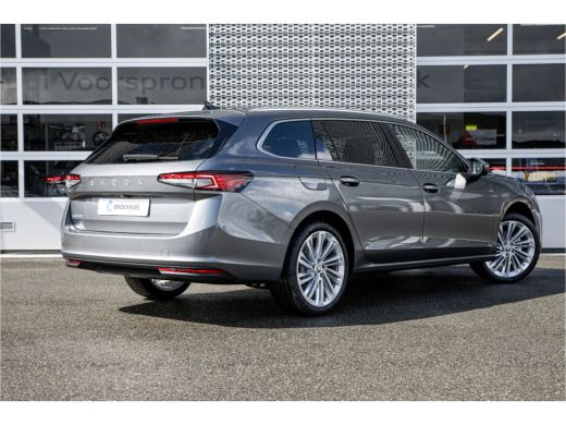 Skoda Superb Combi 1.5 TSI MHEV 150 7DSG First Edition | Achteruitrijcamera | Climatronic, elektronische airco... ActivLease financial lease