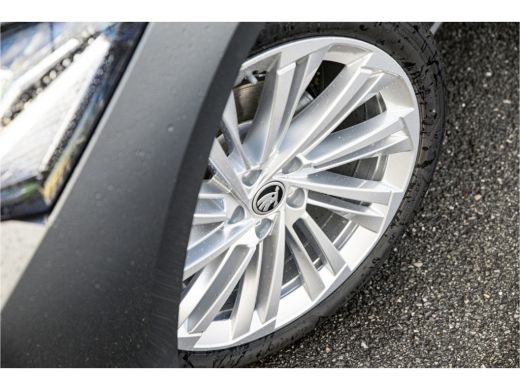 Skoda Superb Combi 1.5 TSI MHEV 150 7DSG First Edition | Achteruitrijcamera | Climatronic, elektronische airco... ActivLease financial lease