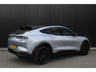 Ford Mustang Mach-E 75kWh AWD | TECHNOLOGY PACK PLUS | PANORAMADAK | 20 INCH VELGEN