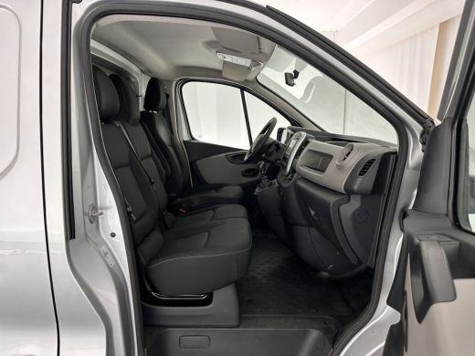 Renault Trafic 1.6 dCi T29 L1H1 Comfort-Pack 1.260 Kg-Cargo-Capacity *NAVI-FULLMAP | AIRCO | CRUISE | 3-PERS | PDC* ActivLease financial lease