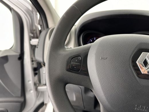 Renault Trafic 1.6 dCi T29 L1H1 Comfort-Pack 1.260 Kg-Cargo-Capacity *NAVI-FULLMAP | AIRCO | CRUISE | 3-PERS | PDC* ActivLease financial lease