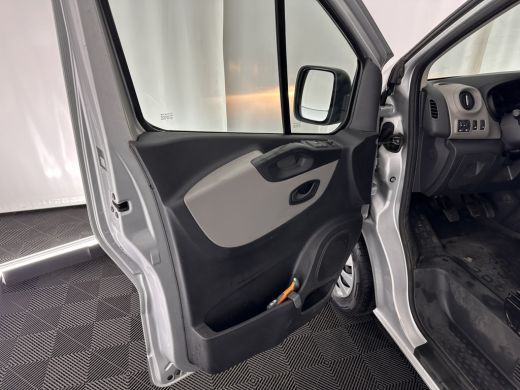 Renault Trafic 1.6 dCi T29 L1H1 Comfort-Pack 1.260 Kg-Cargo-Capacity *NAVI-FULLMAP | AIRCO | CRUISE | 3-PERS | PDC* ActivLease financial lease