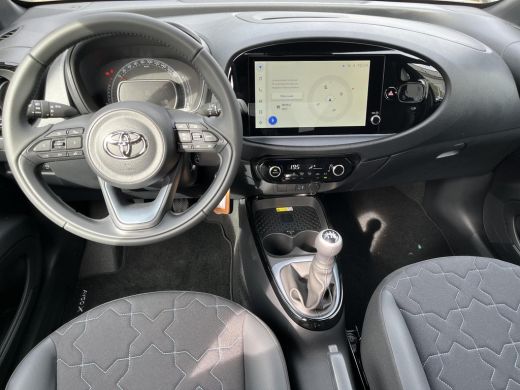 Toyota Aygo X 1.0 VVT-i MT Envy | Persian salt metallic met zwart dak | Demonstratie auto | ActivLease financial lease