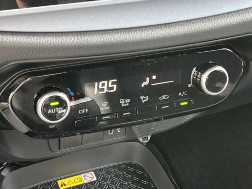 Toyota Aygo X 1.0 VVT-i MT Envy | Persian salt metallic met zwart dak | Demonstratie auto | ActivLease financial lease
