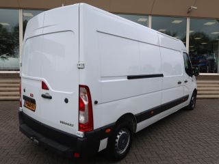 Renault Master T35 2.3 DCI 165 PK L3H2 + 2500 KG TREKHAAK / NAVIGATIE / DAB+