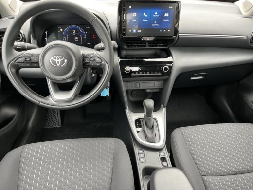 Toyota Yaris Cross 1.5 Hybrid 115 Active | Shimmering silver metallic | Demonstratie auto | ActivLease financial lease