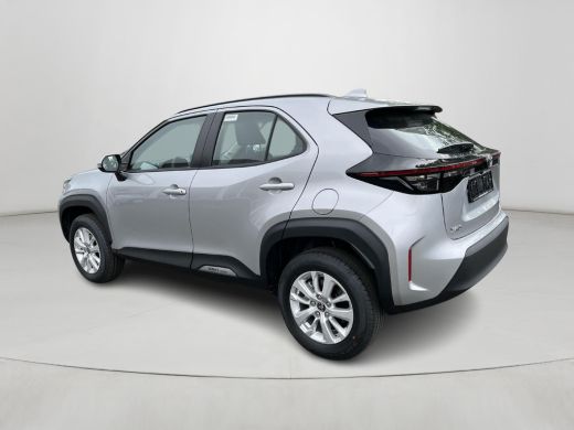 Toyota Yaris Cross 1.5 Hybrid 115 Active | Shimmering silver metallic | Demonstratie auto | ActivLease financial lease