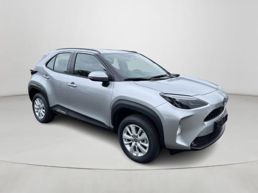 Toyota Yaris Cross 1.5 Hybrid 115 Active | Shimmering silver metallic | Demonstratie auto | ActivLease financial lease