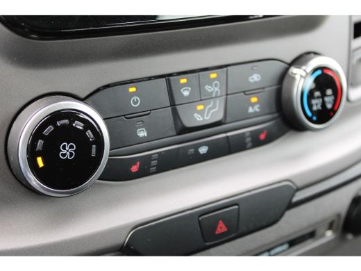 Ford Transit 2.0 TDCI DUBBELE CABINE | CAMERA | NAVI BY APP ActivLease financial lease