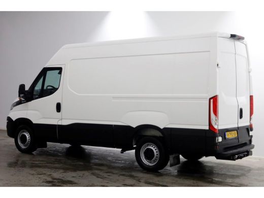 Iveco Daily 35S16 155pk L2H2 HiMatic Automaat Airco/Trekhaak 3500kg 03-2019 ActivLease financial lease