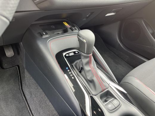 Toyota Corolla Touring Sports Hybrid 140 GR Sport | All-in prijs! | Panoramadak | Apple Carplay/Android Auto | Parkeersensoren ... ActivLease financial lease