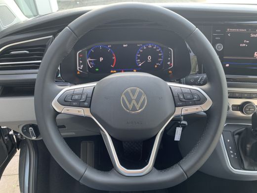 Volkswagen Transporter 2.0 TDI 150PK DSG Caravelle DC | Led | digital cockpit | Leer | Schuifdeuren elektrisch ActivLease financial lease