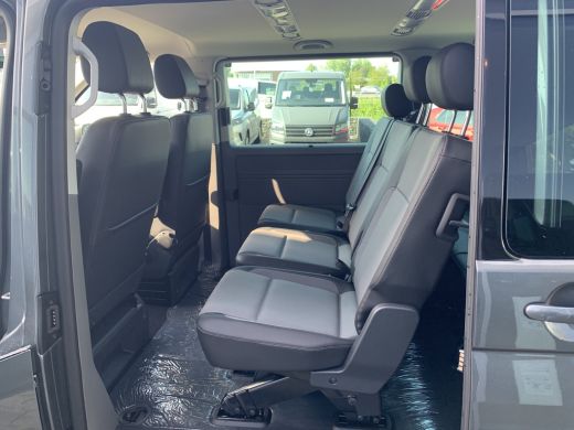 Volkswagen Transporter 2.0 TDI 150PK DSG Caravelle DC | Led | digital cockpit | Leer | Schuifdeuren elektrisch ActivLease financial lease