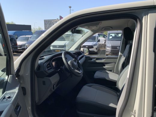 Volkswagen Transporter 2.0 TDI 150kW / 204PK DSG Caravelle DC | FULL OPTION | Led | digital cockpit | Leer | ActivLease financial lease