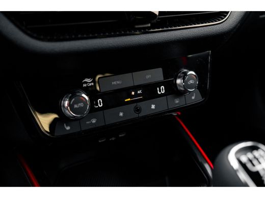 Skoda Fabia ŠKODA Monte Carlo | Achteruitrijcamera | Cruise control met speedlimiter | Driver Activity Assist... ActivLease financial lease