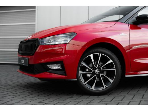 Skoda Fabia ŠKODA Monte Carlo | Achteruitrijcamera | Cruise control met speedlimiter | Driver Activity Assist... ActivLease financial lease