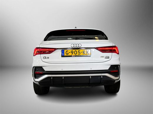 Audi Q3 Sportback 45 230pk TFSI quattro Pro Line S / Side assist & lane assist / Parkeerhulp plus / MMI navigatie plus ActivLease financial lease